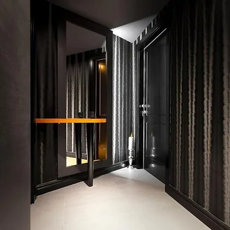 Luxury Superior Apartment *
